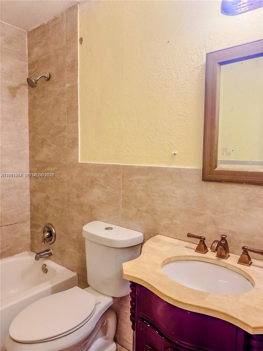906 SW 74th Avenue — photo 10