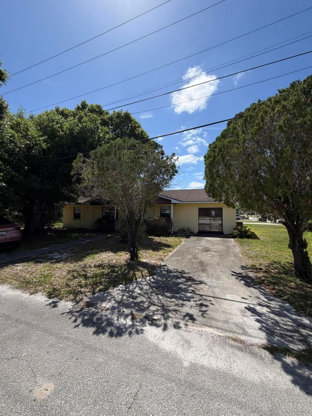 1709 N 22nd Street, sold in Southern Pines, Fort Pierce, FL