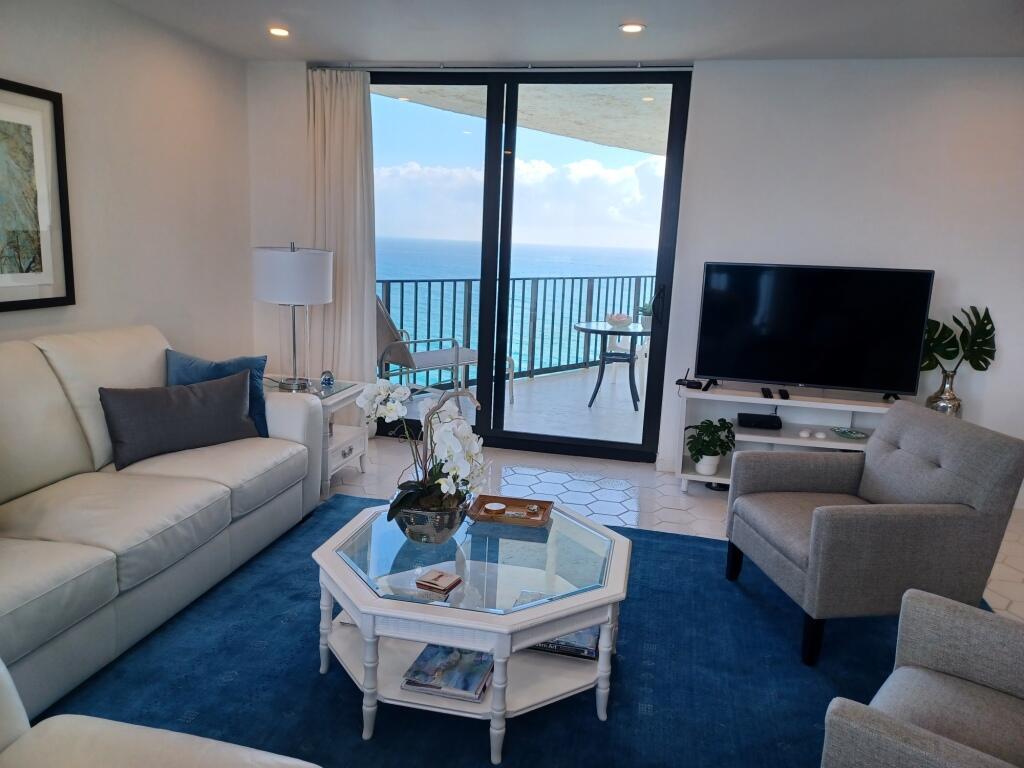 5420 N Ocean Drive 1705, Singer Island, FL 33404, Singer Island