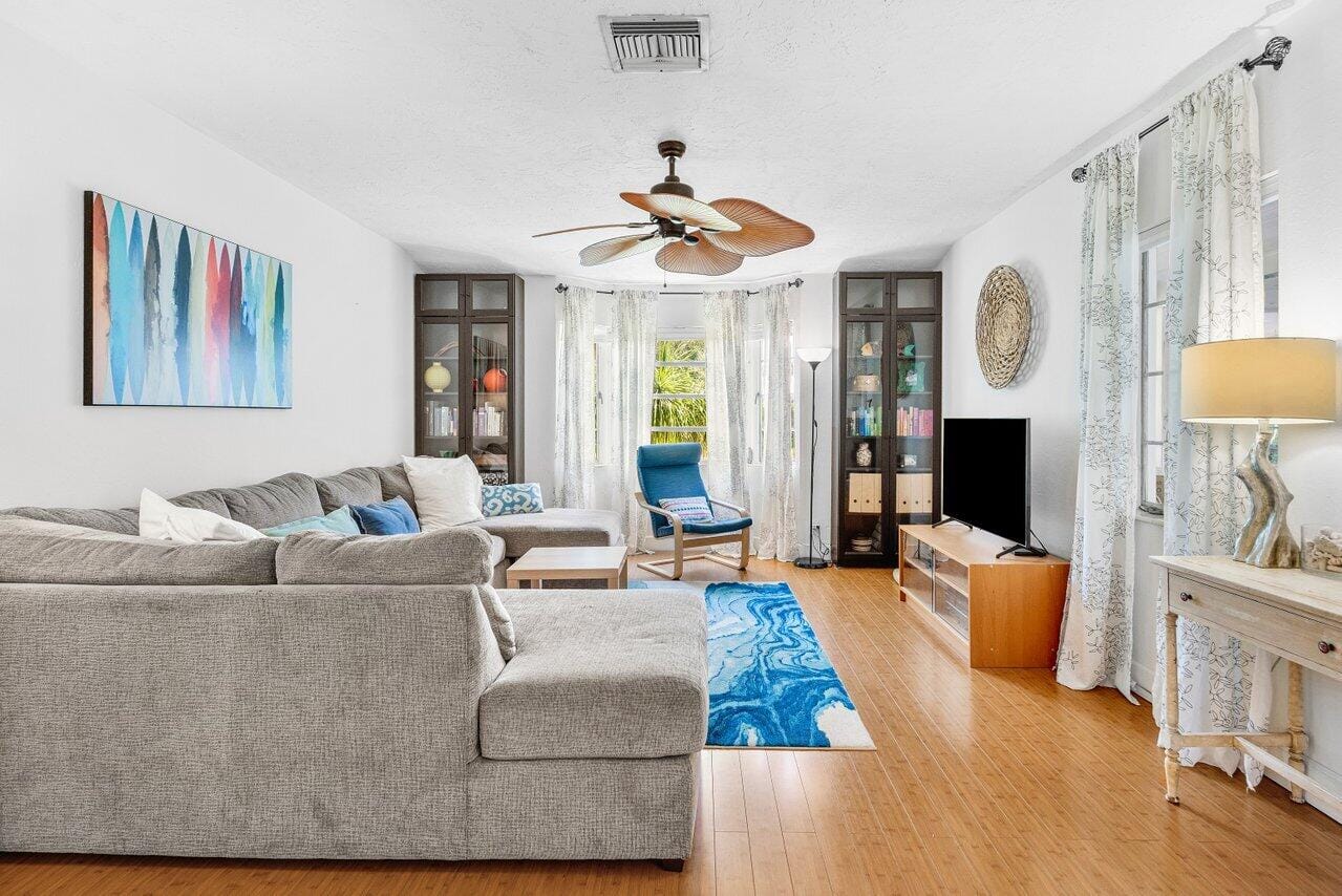 249 NE 15th Street, Delray Beach, FL 33444 photo 3