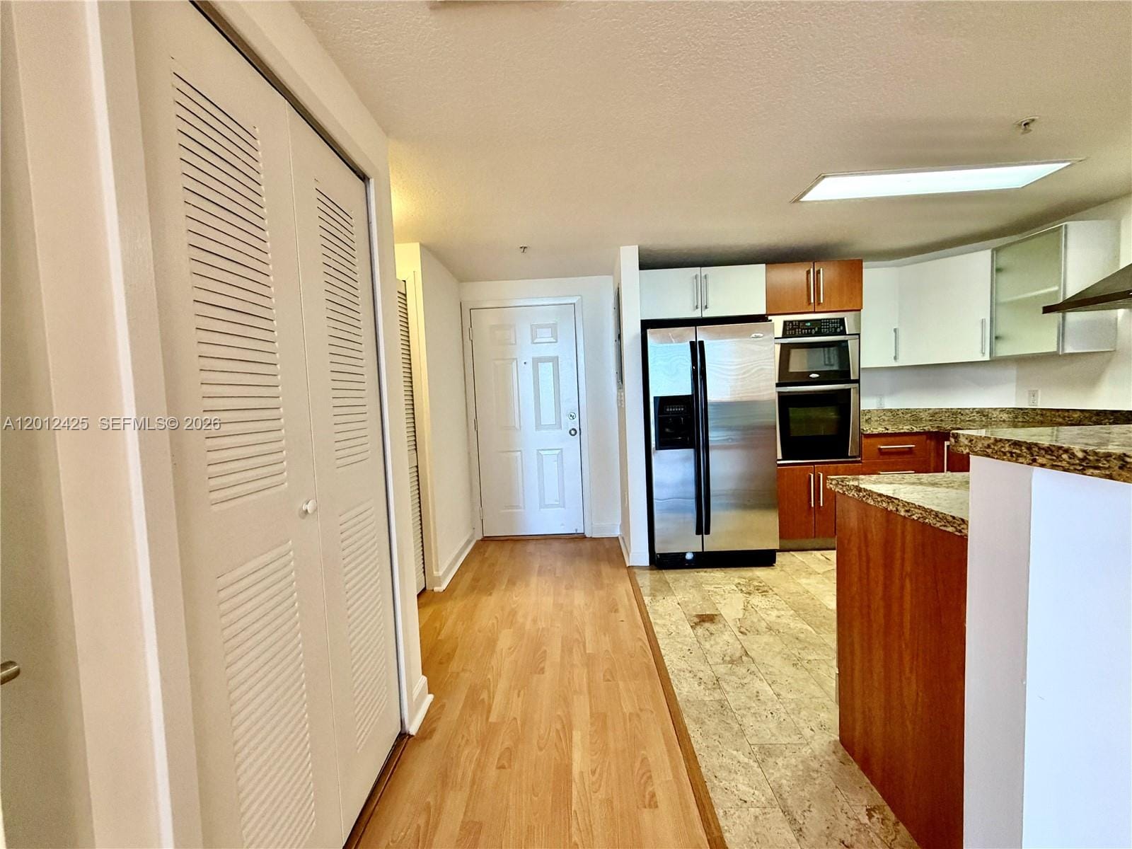 170 SE 14th Street 2906, Miami, FL 33131 photo 12