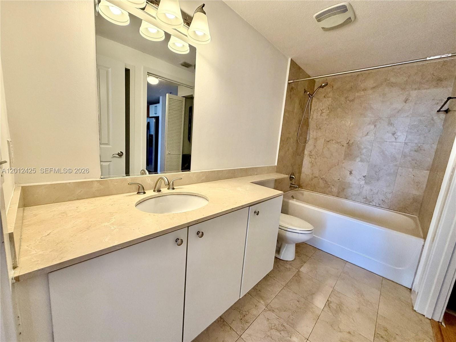 170 SE 14th Street 2906, Miami, FL 33131 photo 20