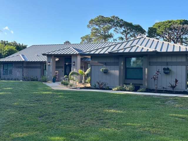 835 N East Stokes Terrace, sold in Sugarhill, Jensen Beach, FL