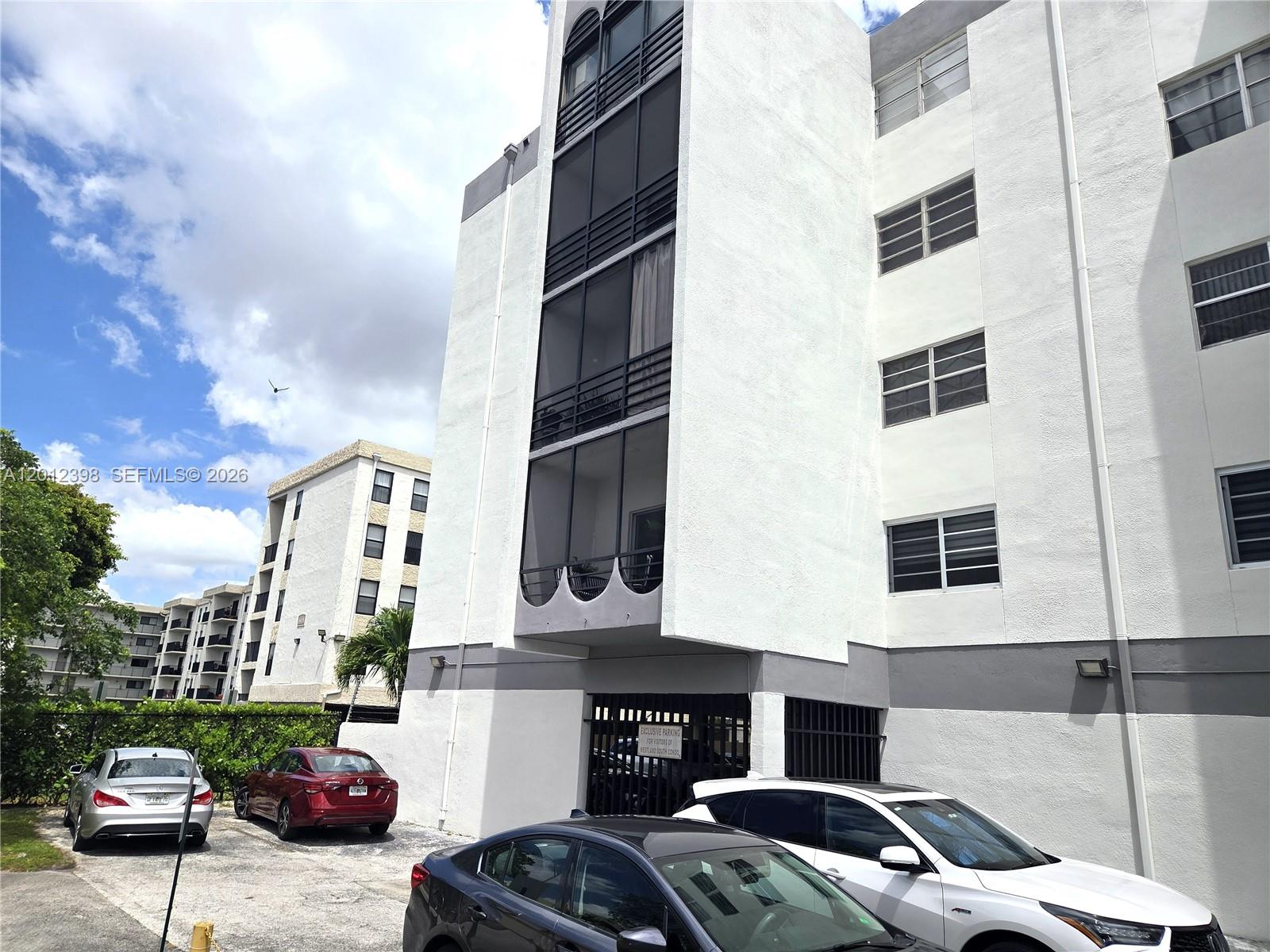 4670 W 13th Lane 507, Hialeah, FL 33012, Hialeah
