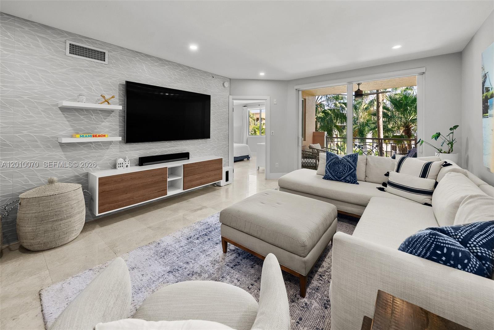 100 Meridian Avenue 233, Miami Beach, FL 33139, Miami Beach