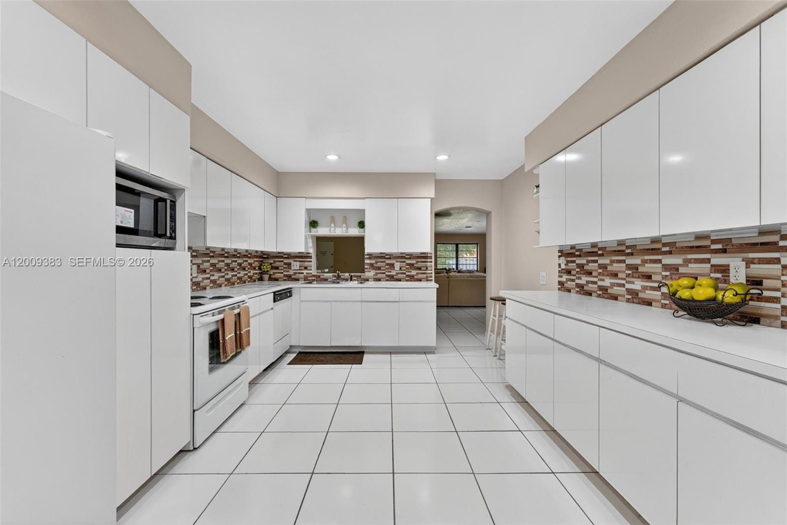 2450 NW 108th Street, Miami, FL 33167 photo 18