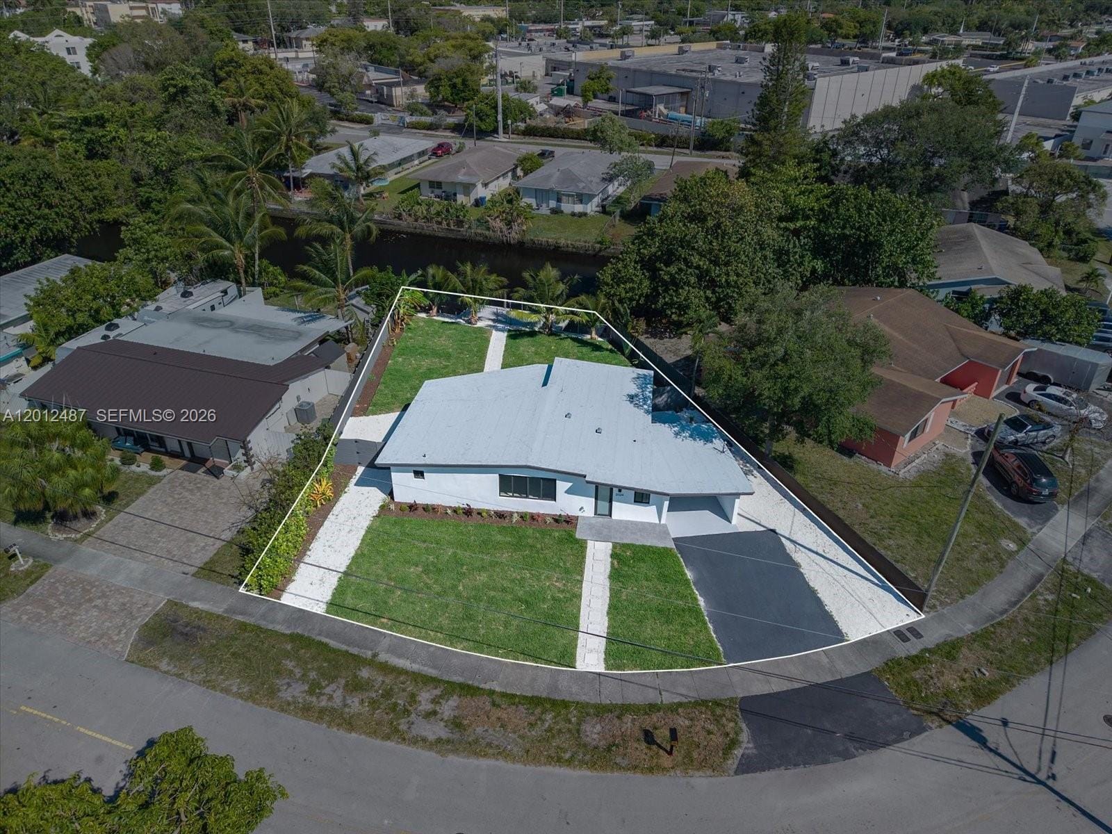 2024 NW 10th Avenue, Fort Lauderdale, FL 33311 photo 3