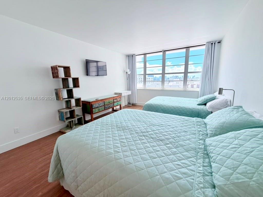 100 Lincoln Road 922 — photo 8