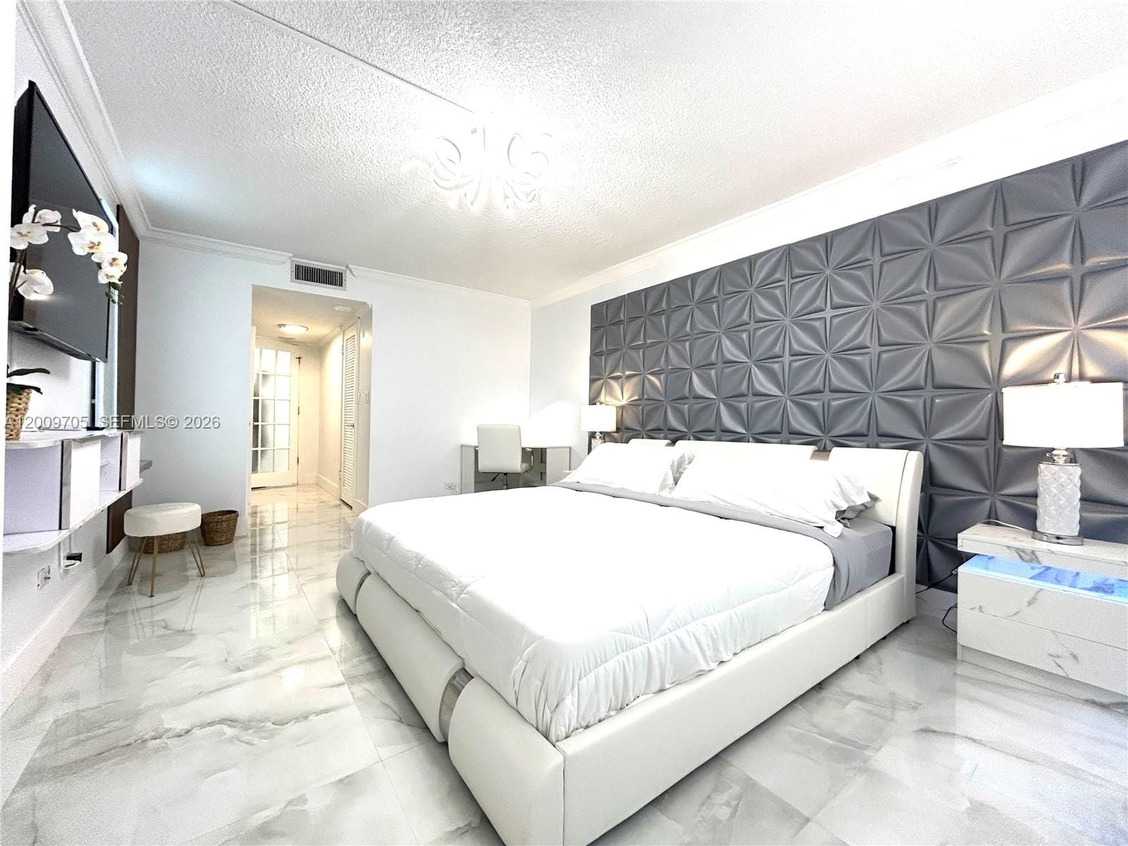 6039 Collins Avenue 1507, Miami Beach, FL 33140 photo 15