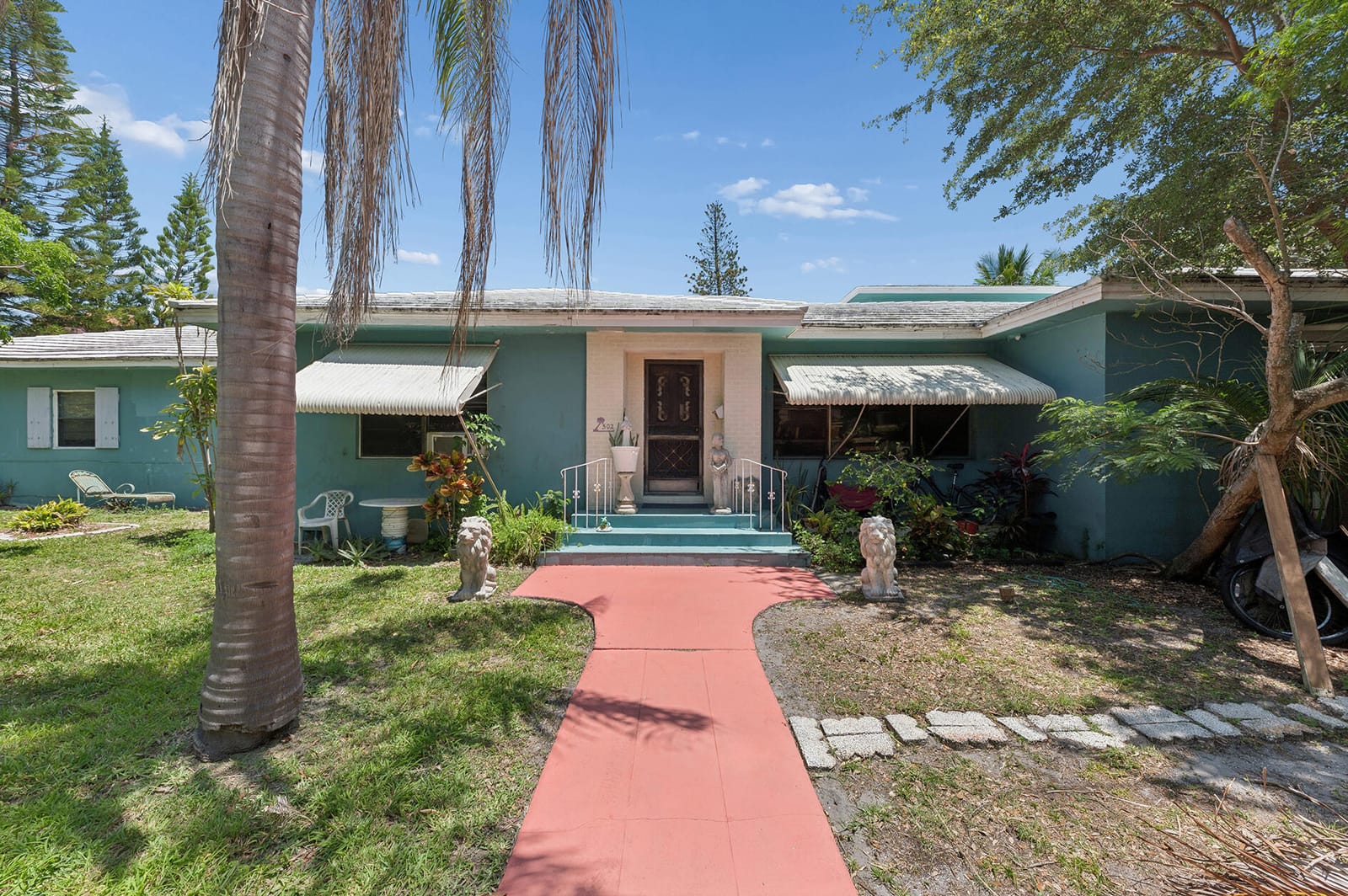 502 S Palmway, Lake Worth Beach, FL 33460 photo 2