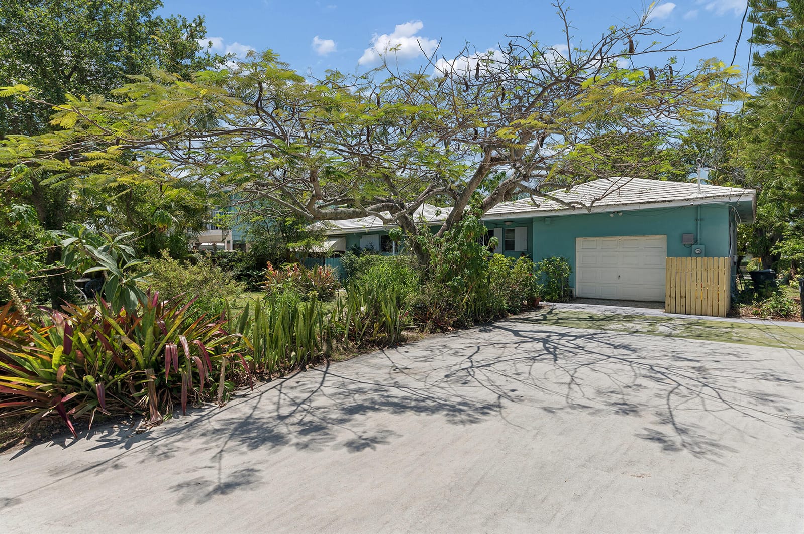 502 S Palmway, Lake Worth Beach, FL 33460 photo 3