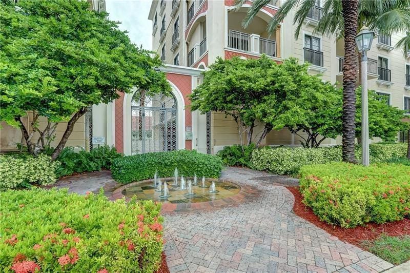 2409 N Ocean Boulevard 427, Fort Lauderdale, FL 33305 photo 2
