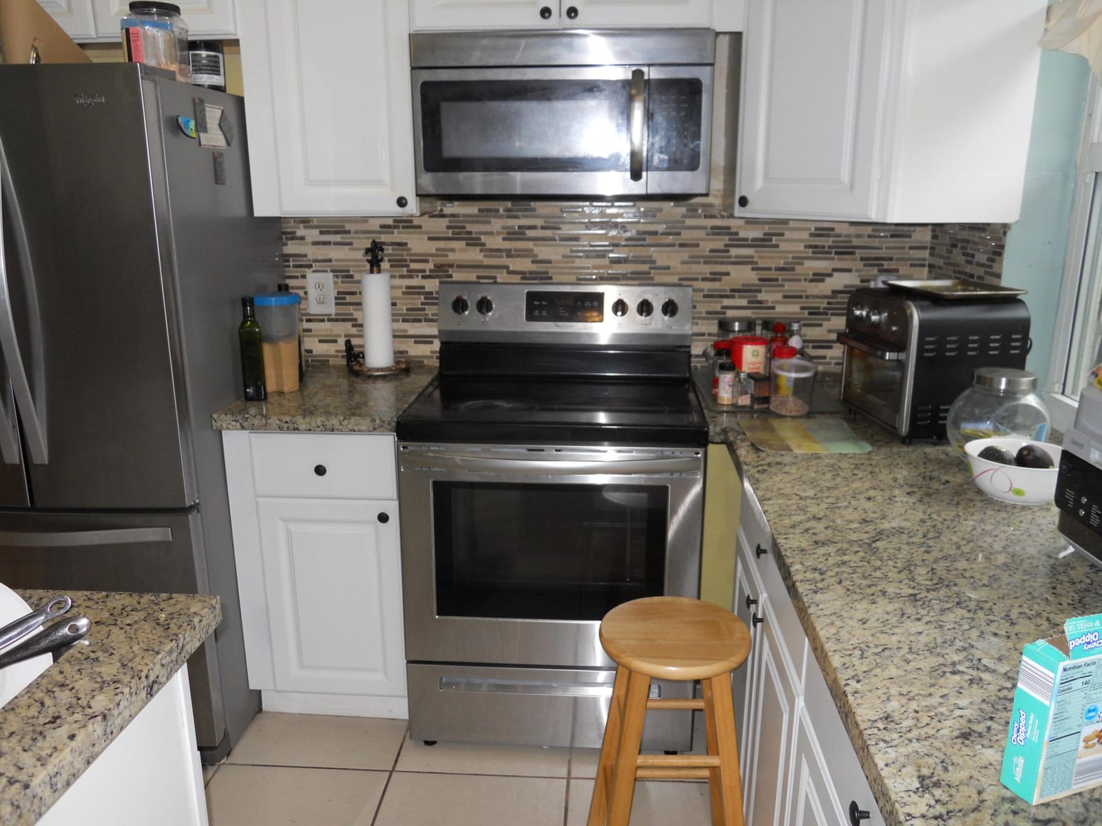 3290 NE 10th Avenue — photo 8