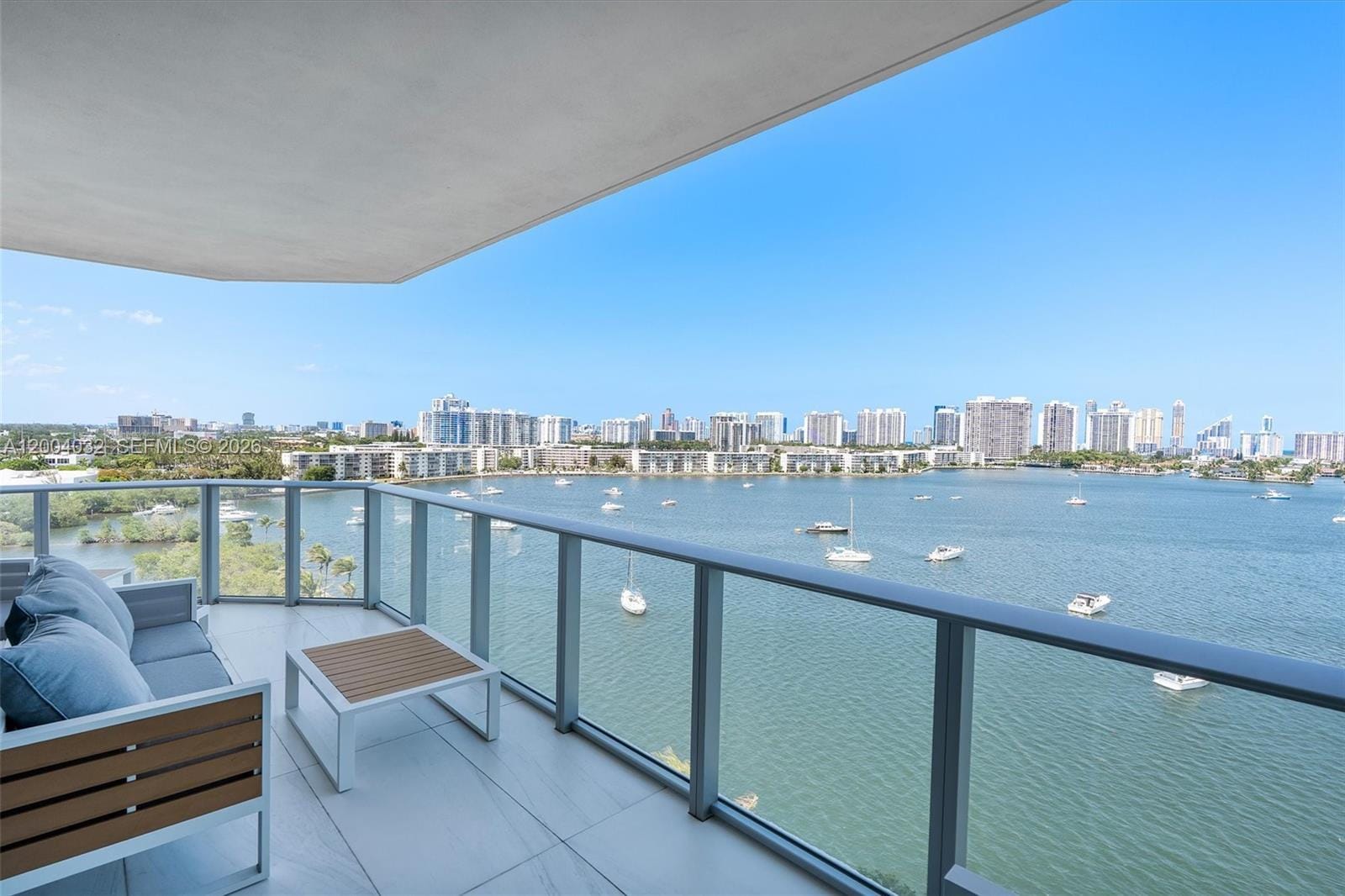 17301 Biscayne Boulevard 1010 — photo 2