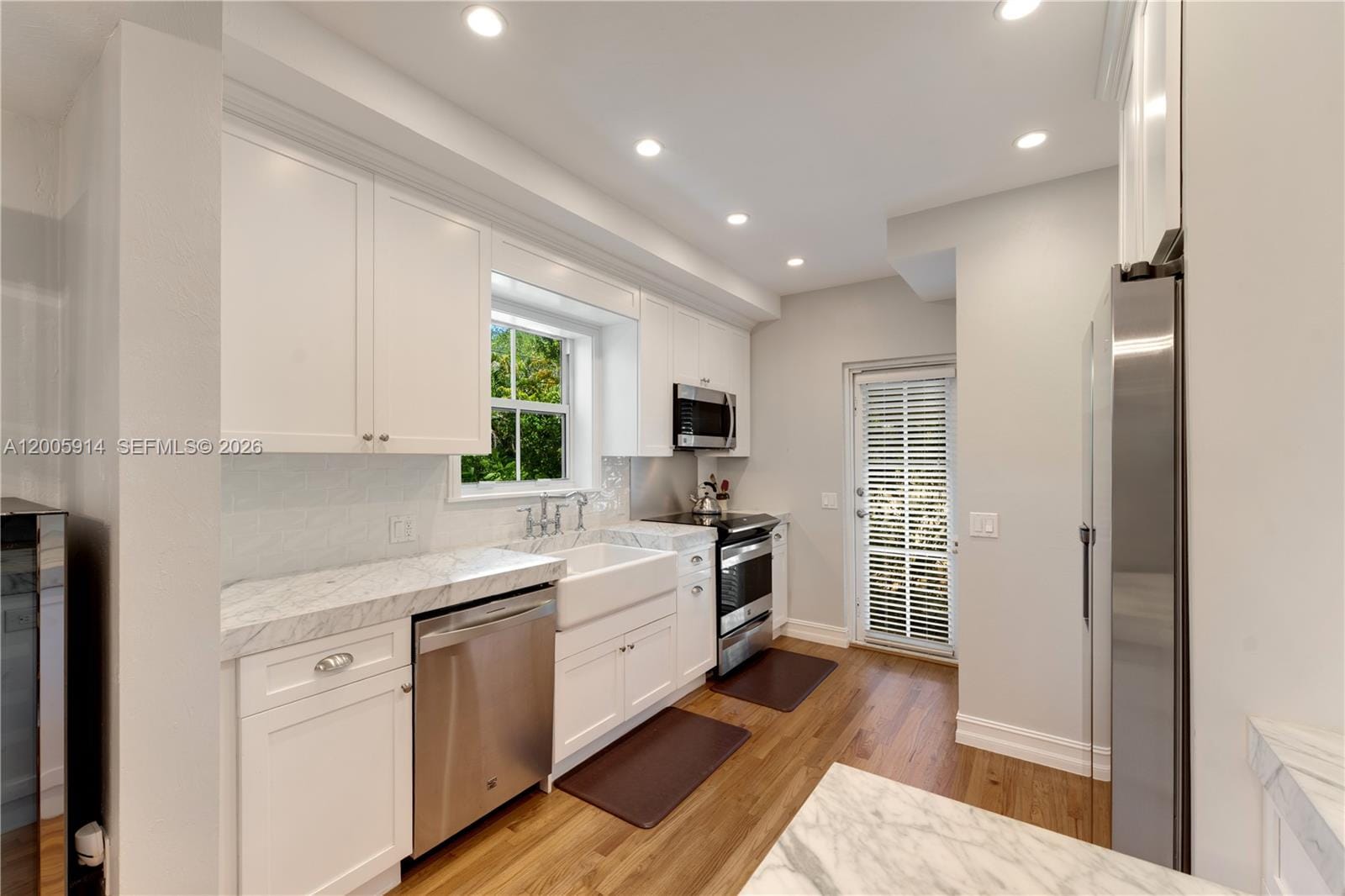 528 Alcazar Avenue, Coral Gables, FL 33134 photo 9