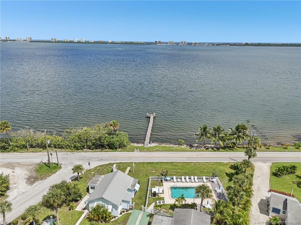 4736 NE Blue Heron Lane, Jensen Beach, FL 34957 photo 14