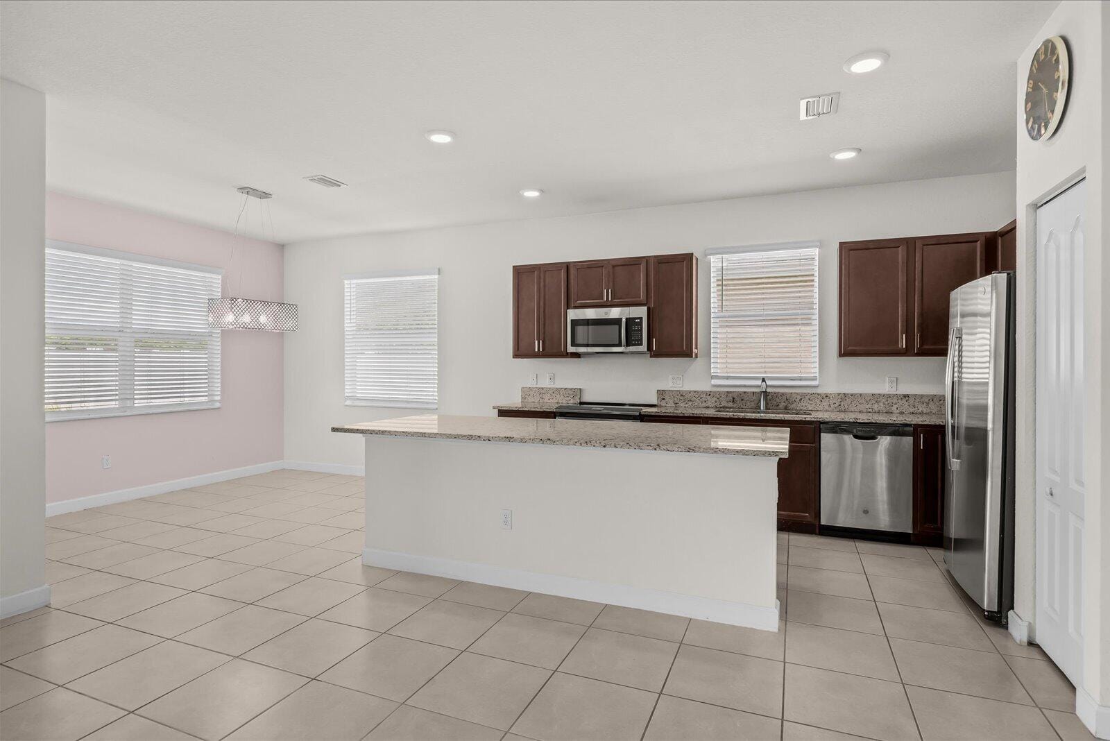 8095 NW Greenbank Circle — photo 6