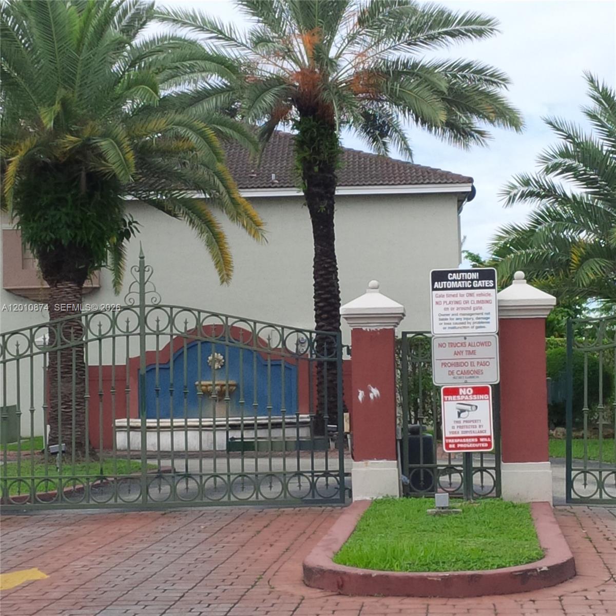 8346 NW 10th Street 9F, Miami, FL 33126, Miami