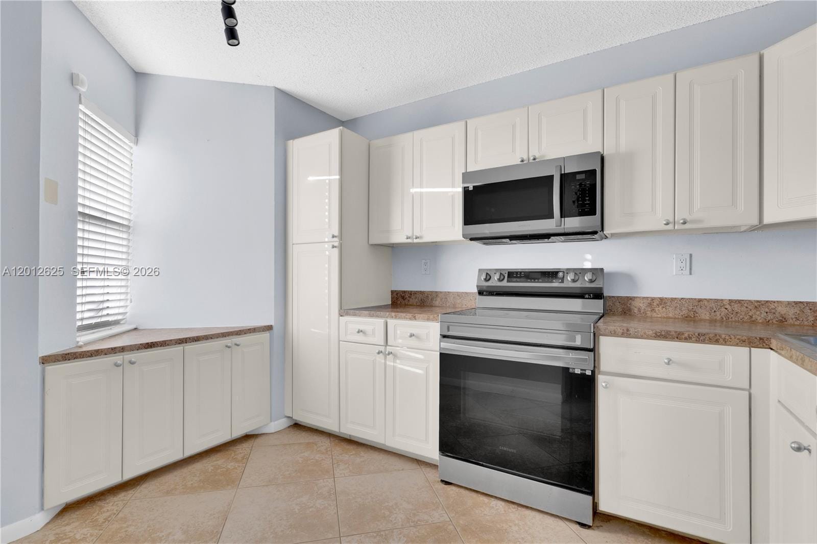 3050 NW 42nd Avenue C406 — photo 2