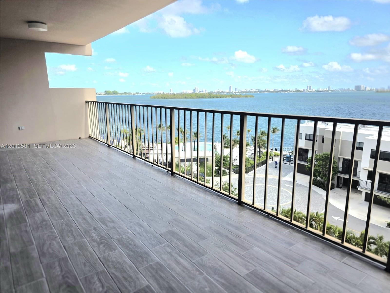 1800 NE 114th Street 706, Miami, FL 33181, Miami