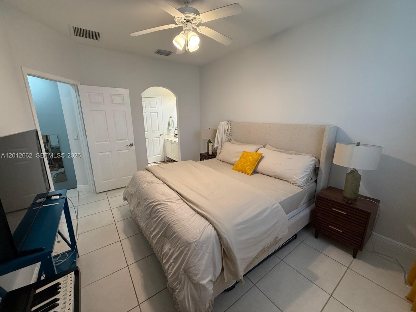 2728 SW 120th Terrace 903-9 — photo 5