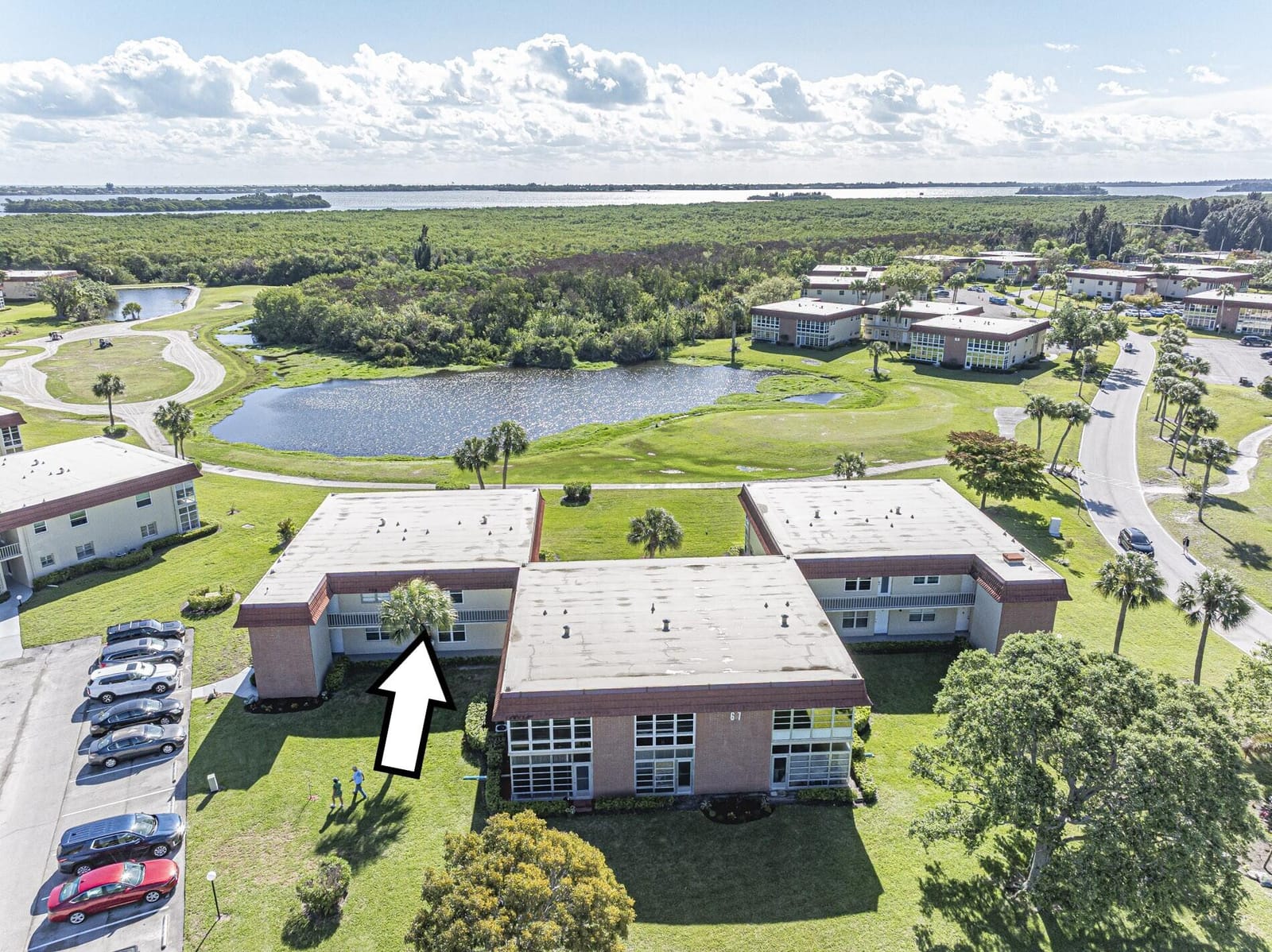 67 Royal Oak Drive 206, Vero Beach, FL 32962 - photo 1 of 30