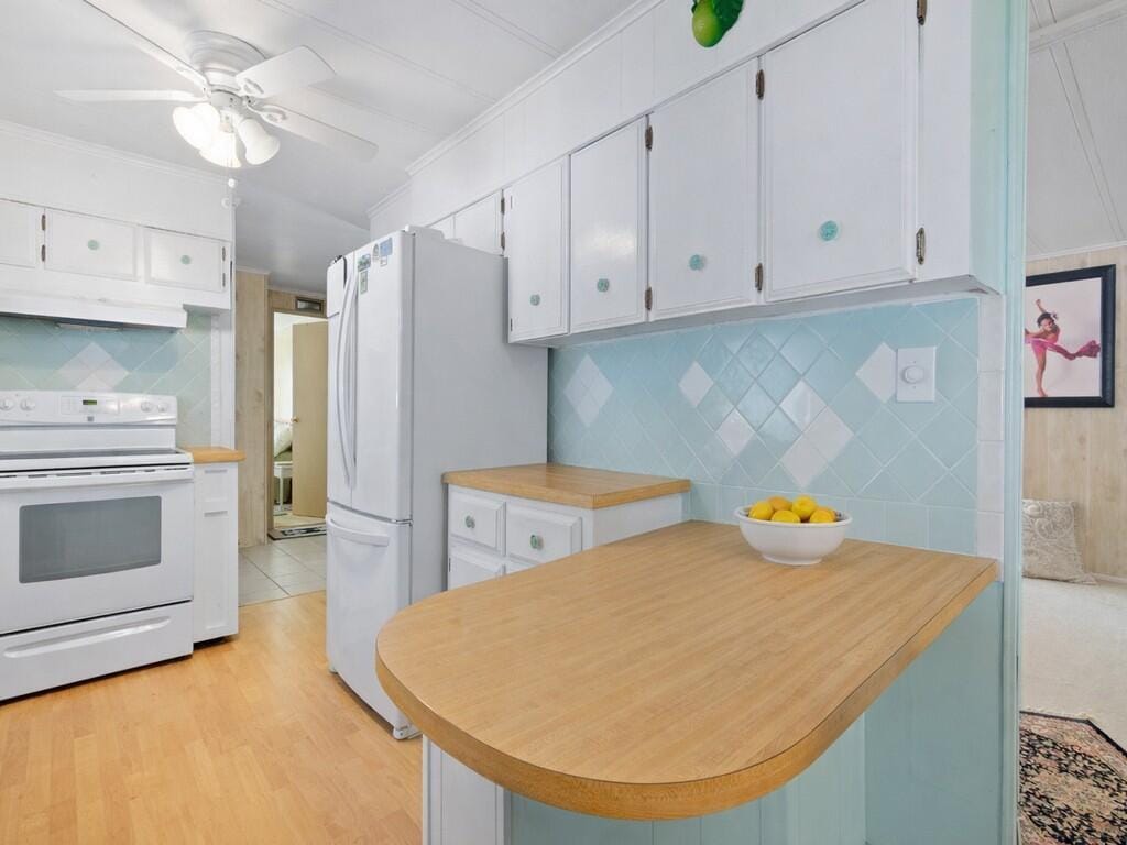 8 Novedades, Port St. Lucie, FL 34952 photo 14