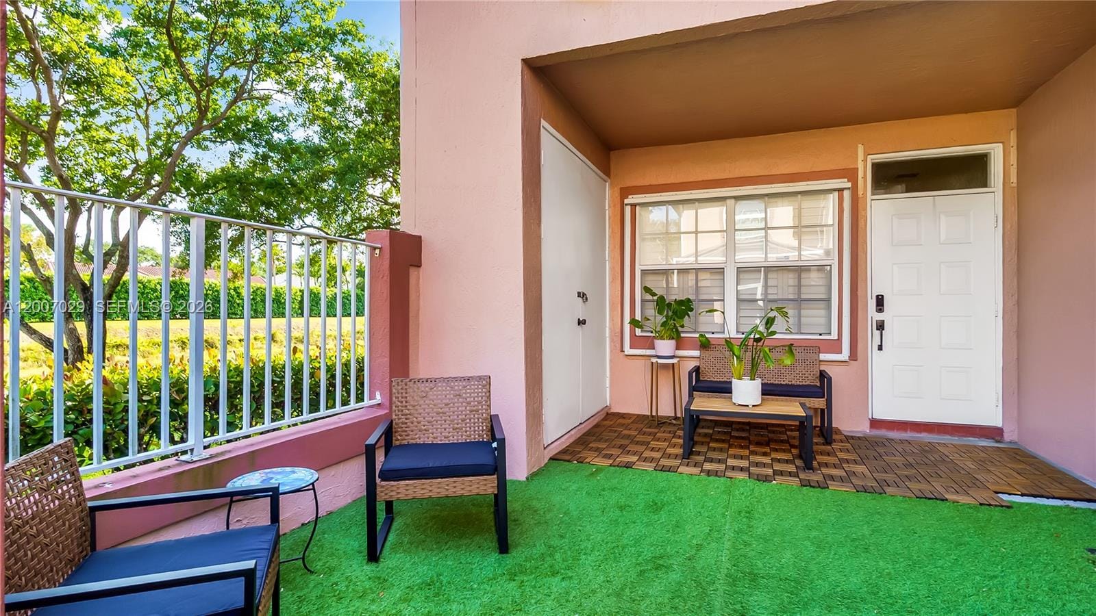 11808 Royal Palm Boulevard — photo 2