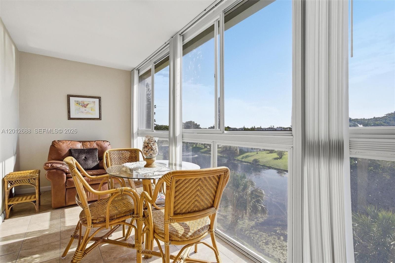 4012 Newport G 4012 4012 — photo 5