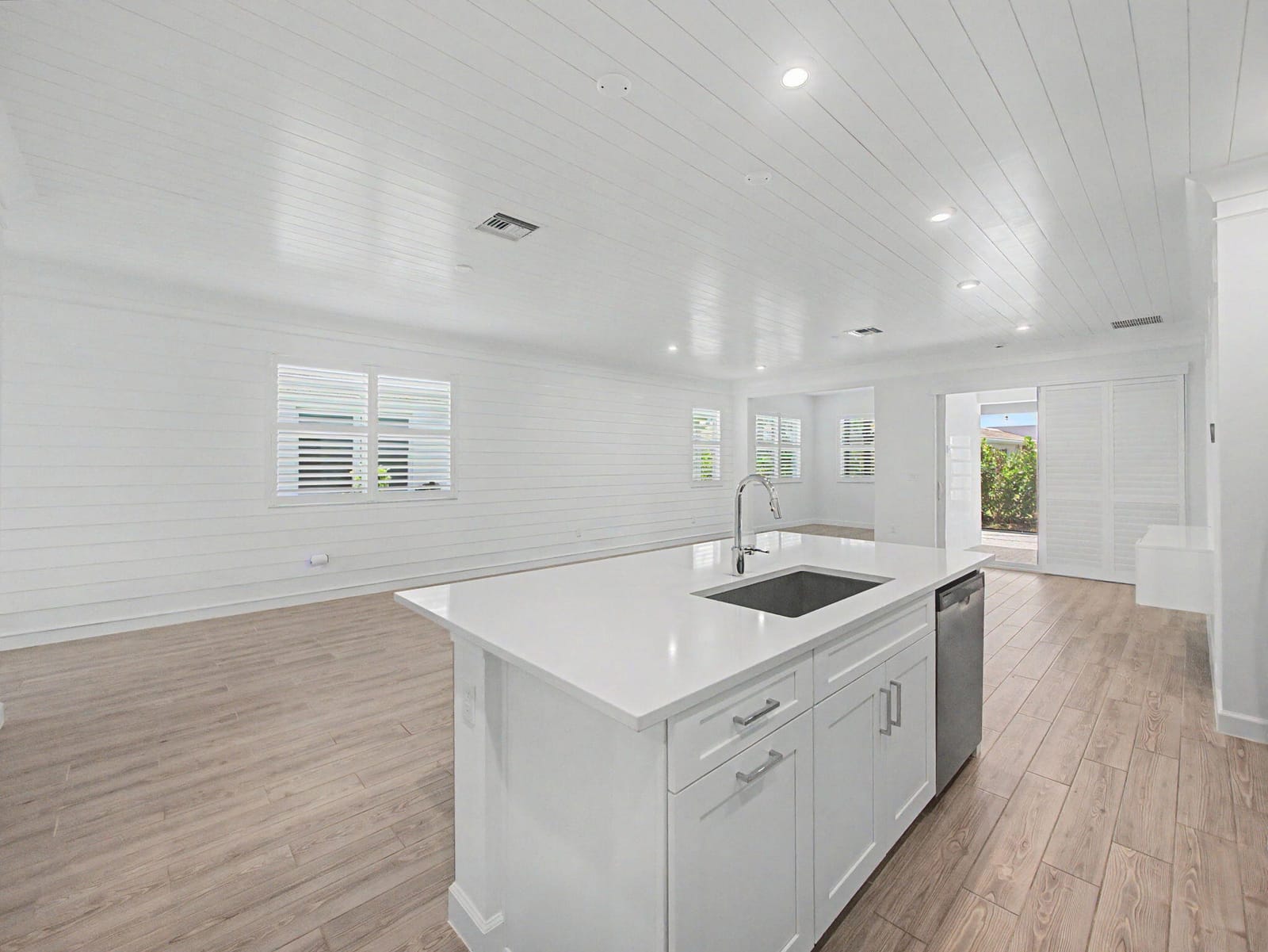 9866 SW Veronese Drive — photo 10