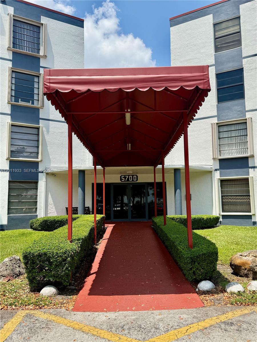 5700 SW 127th Avenue 1413, Miami, FL 33183, Miami