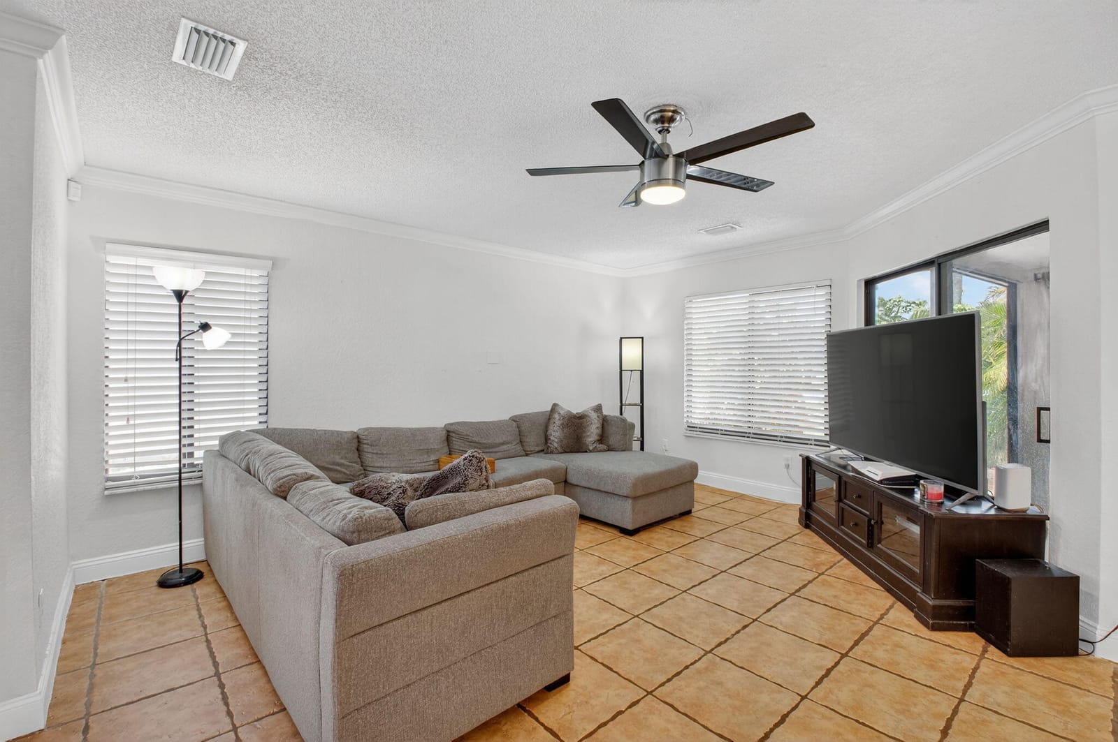 9667 Sunny Isle Circle, Boca Raton, FL 33428 photo 7