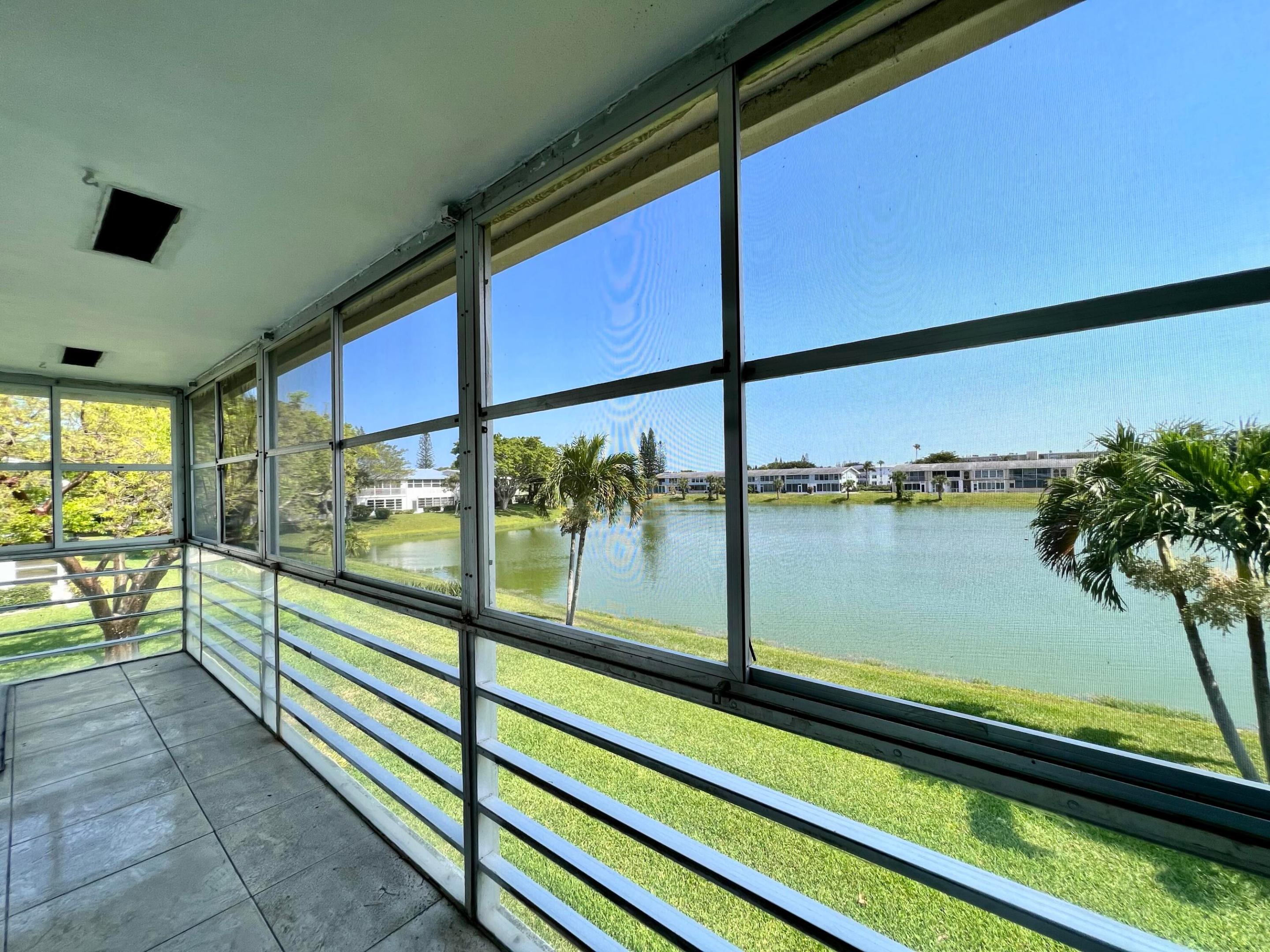 136 Somerset G, West Palm Beach, FL 33417, West Palm Beach