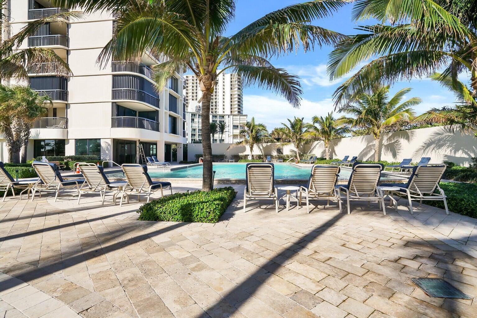 5380 N Ocean Drive 18j — photo 3