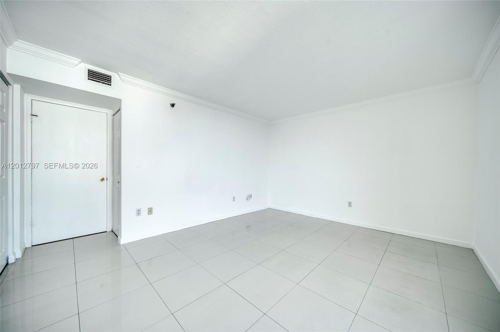 7933 West Drive 817, North Bay Village, FL 33141 photo 11