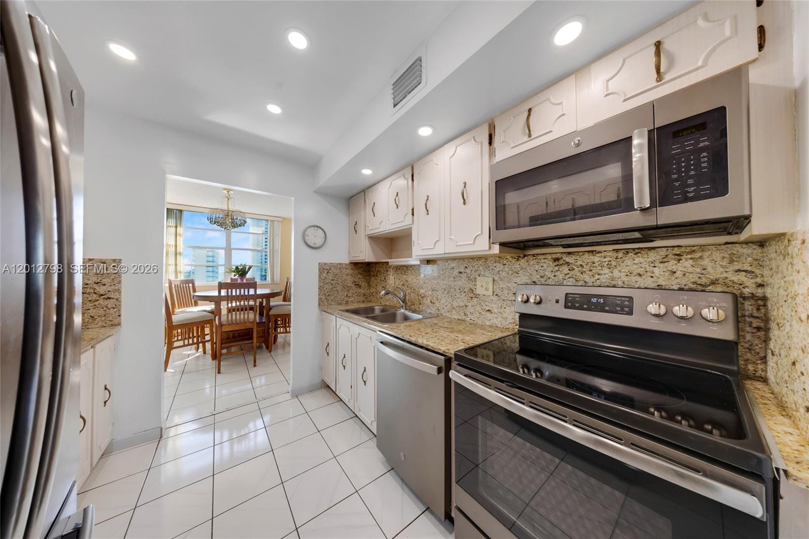 3113 S Ocean Drive 506, Hallandale Beach, FL 33009 photo 2