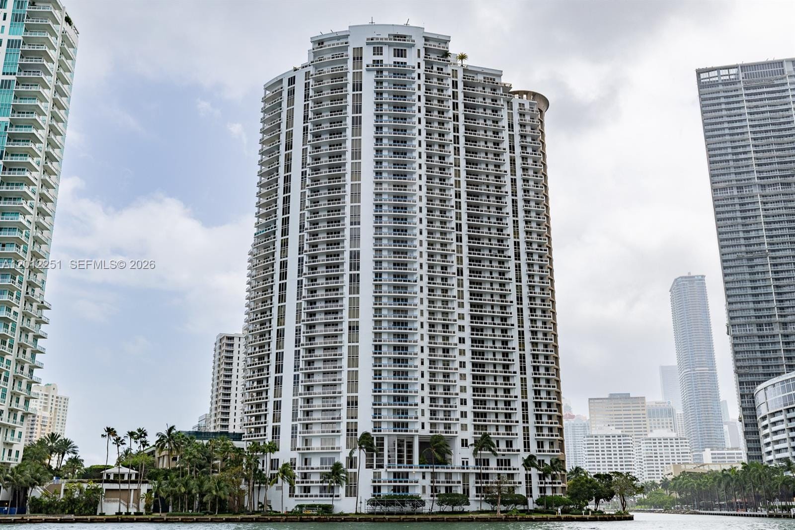 901 Brickell Key Boulevard 3607, Miami, FL 33131 photo 2