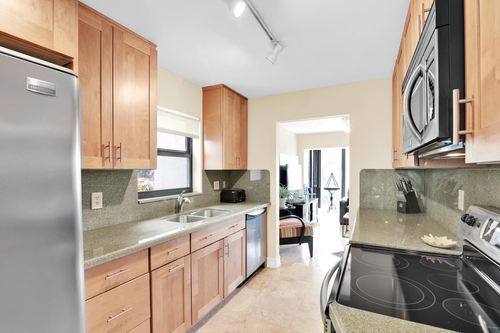 6760 Willow Wood Drive 1201 — photo 9