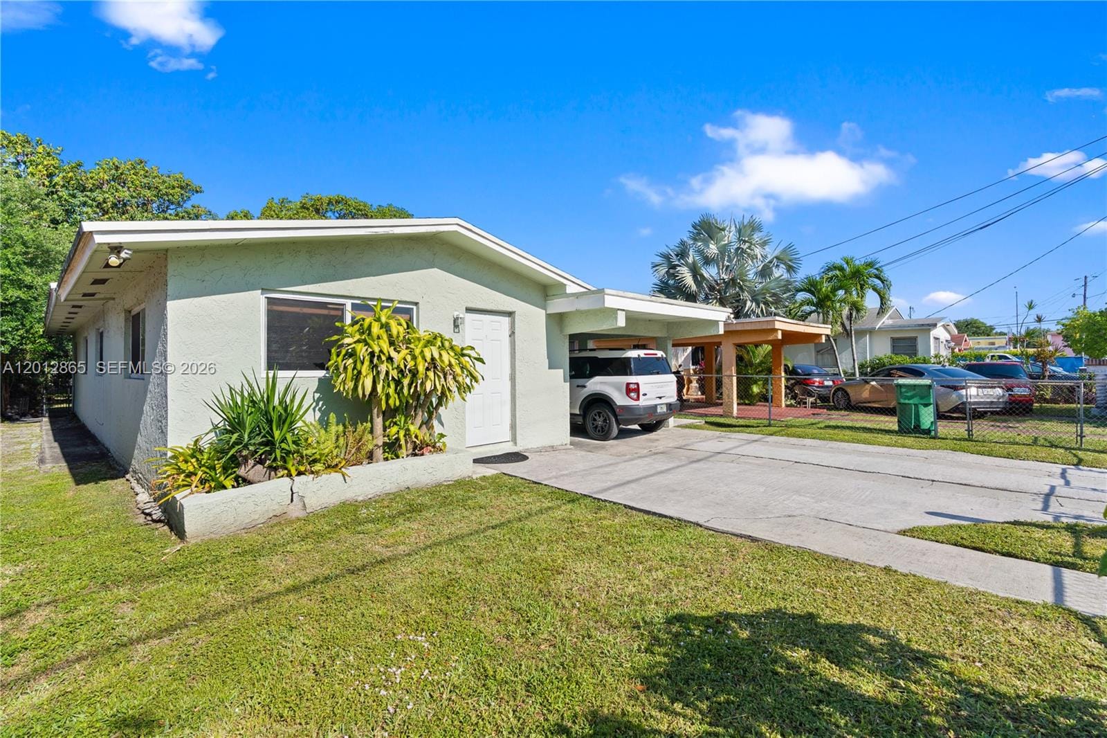 5300 NW 30th Place — photo 4