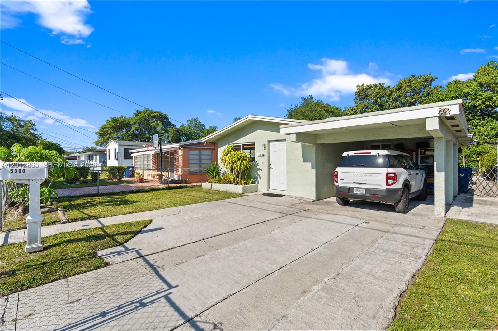 5300 NW 30th Place — photo 6