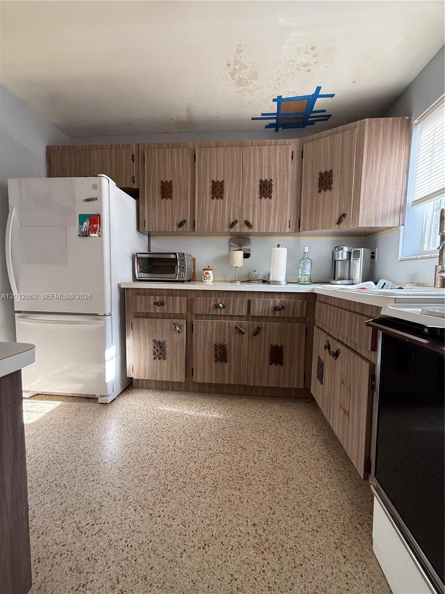399 W 12th Street, Hialeah, FL 33010, Hialeah