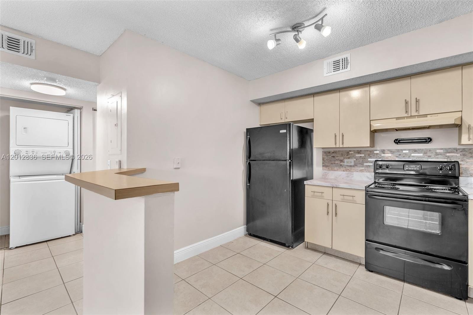 3690 N 56th Avenue 903, Hollywood, FL 33021 photo 22