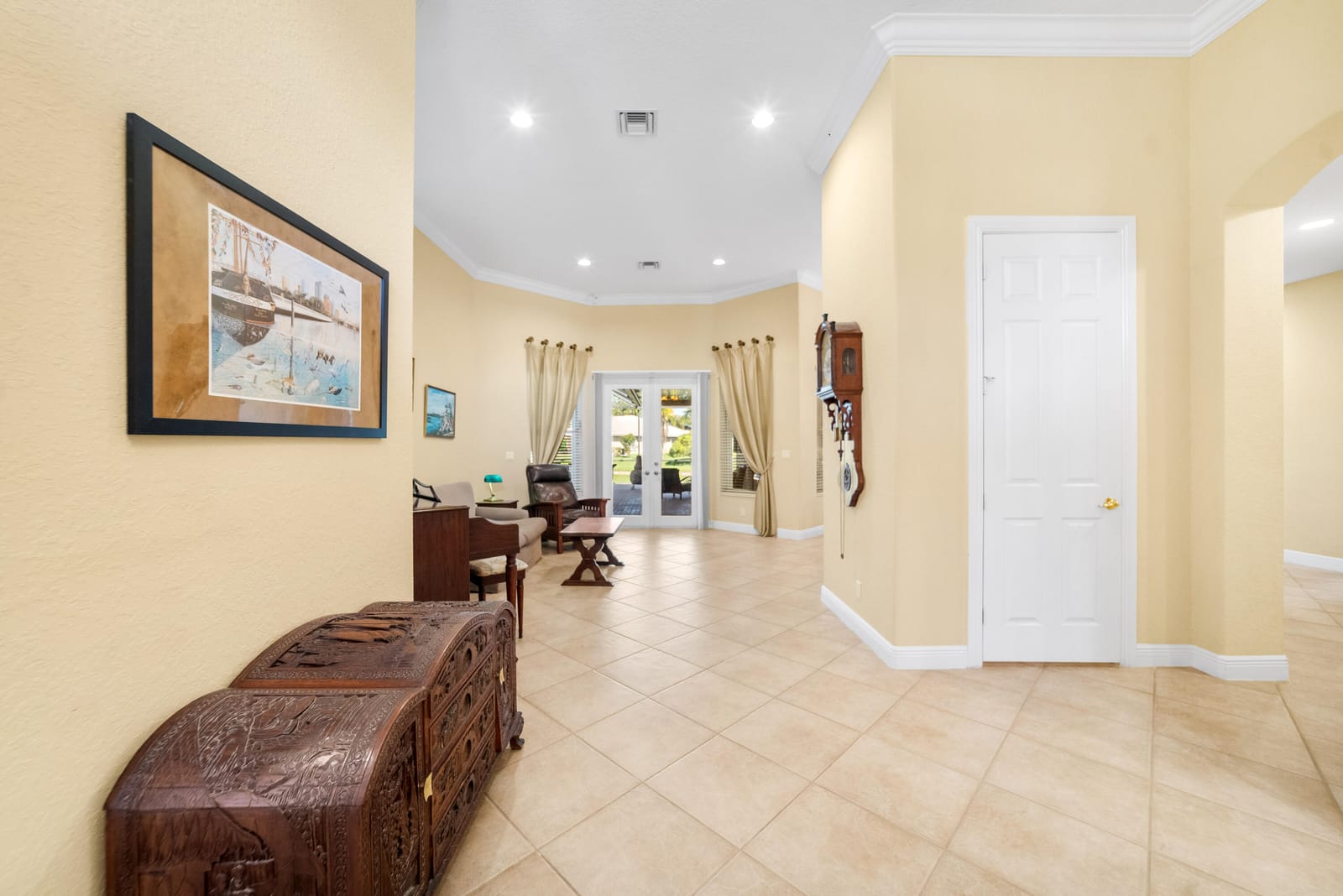 10865 NW 66th Court — photo 8