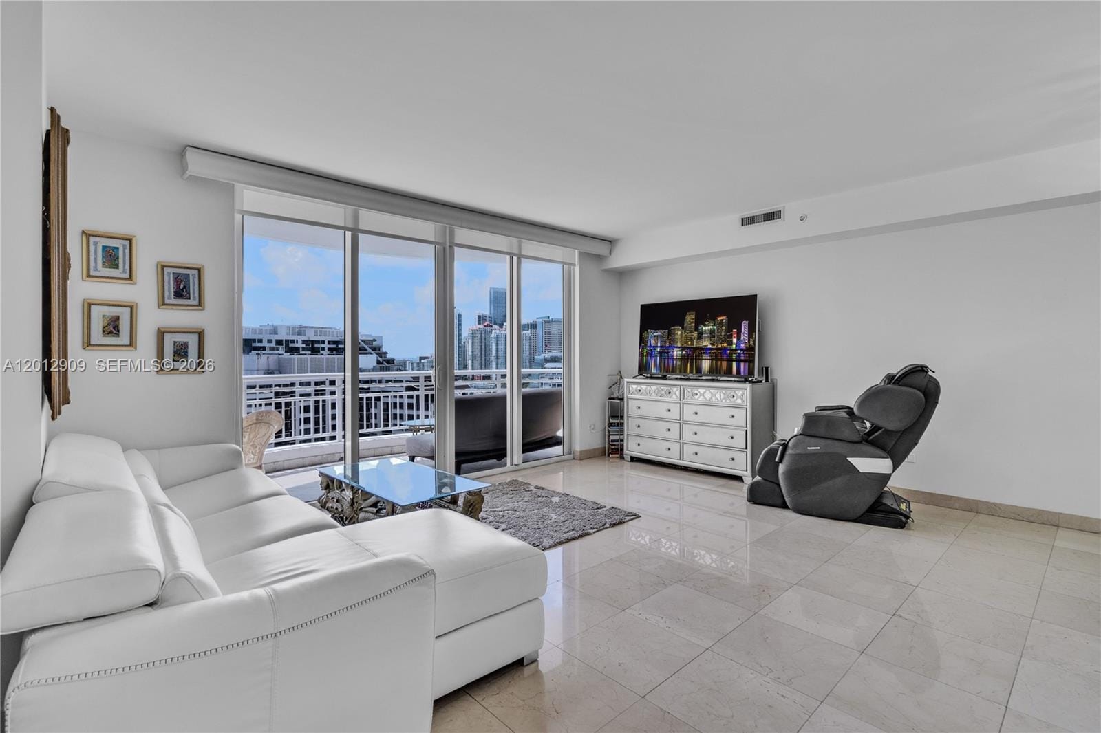 848 Brickell Key Drive 1903 — photo 6