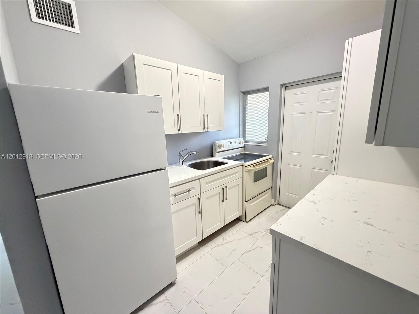 836 NW 12th Terrace 2, Fort Lauderdale, FL 33311, Fort Lauderdale