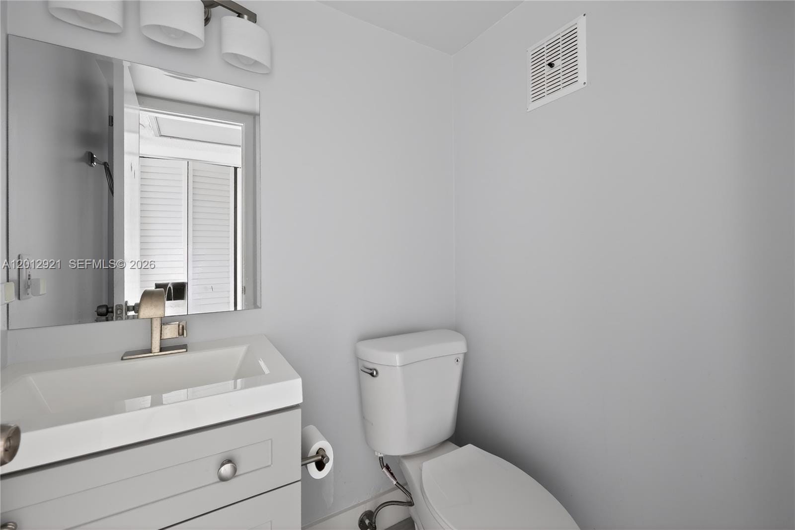 3023 Cambridge B 3023, Deerfield Beach, FL 33442 photo 14