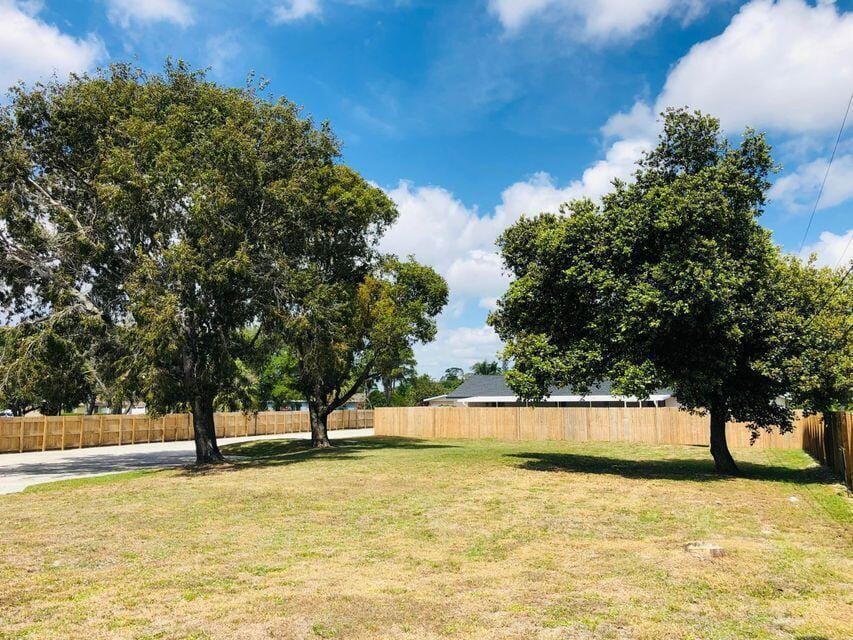 3166 Melaleuca Road — photo 4