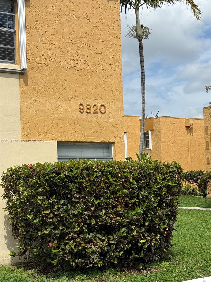 9320 W Flagler Street 201D, Miami, FL 33174 photo 2