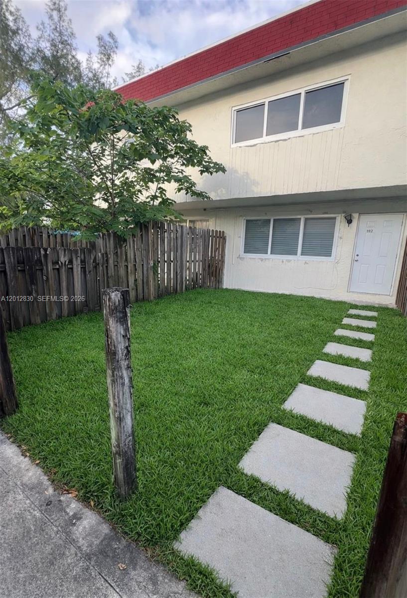 1560 NE 151st Street 102, Miami, FL 33162, Miami