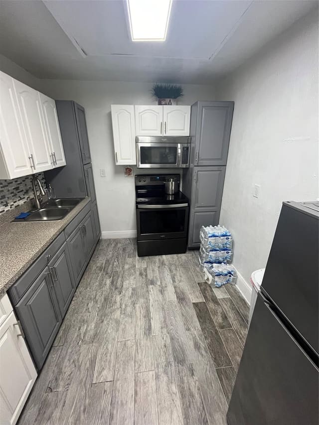 4364 NW 9th Avenue 16-1d, Heritage Circle, Deerfield Beach, FL